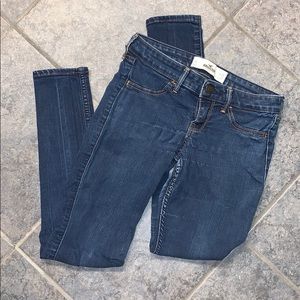 Hollister super skinny jeans!